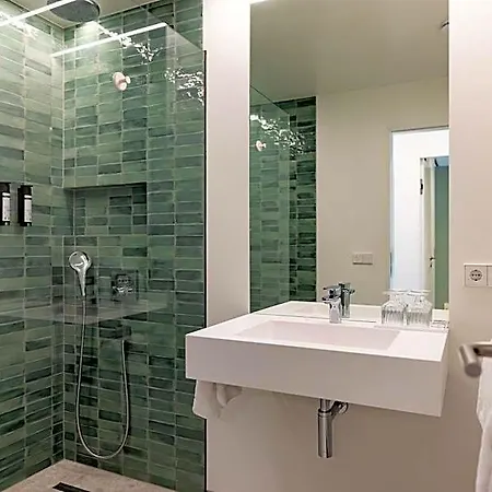 Du Lys - Perrin Apartmanhotel 4*