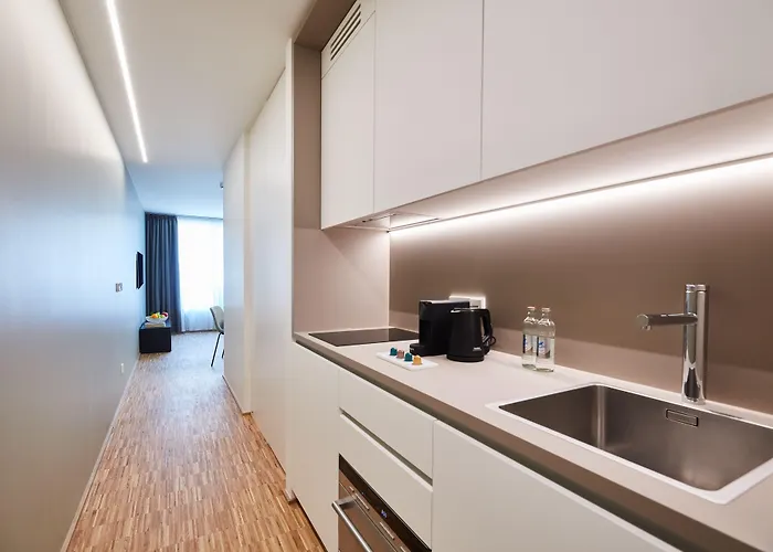 Du Lys - Perrin 3* Luxemburgo